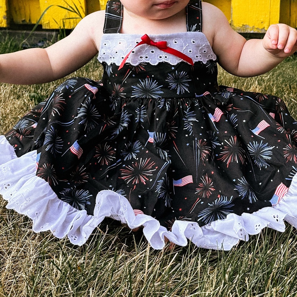 Lid'l Dolly's Firework Sundress